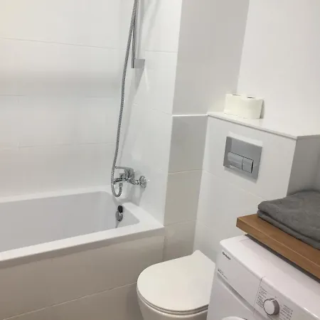 Marcina Kasprzaka 29c * Varsavia